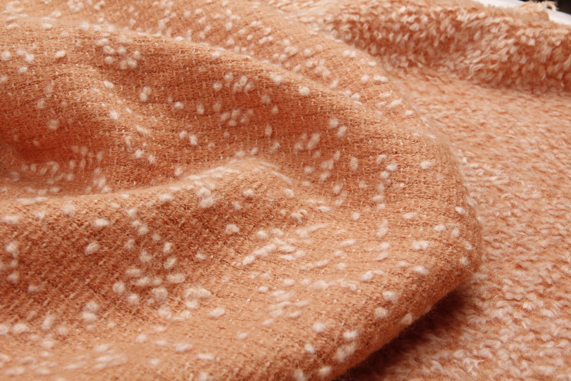 KV-T918008-Prémiové buklé VINTAGE z baby alpaky-3