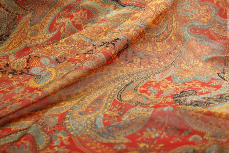 HV-218024B Hedvabny muselin kasmirovy vzor orangzovy